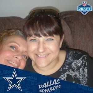 Meet your Posher, Monique